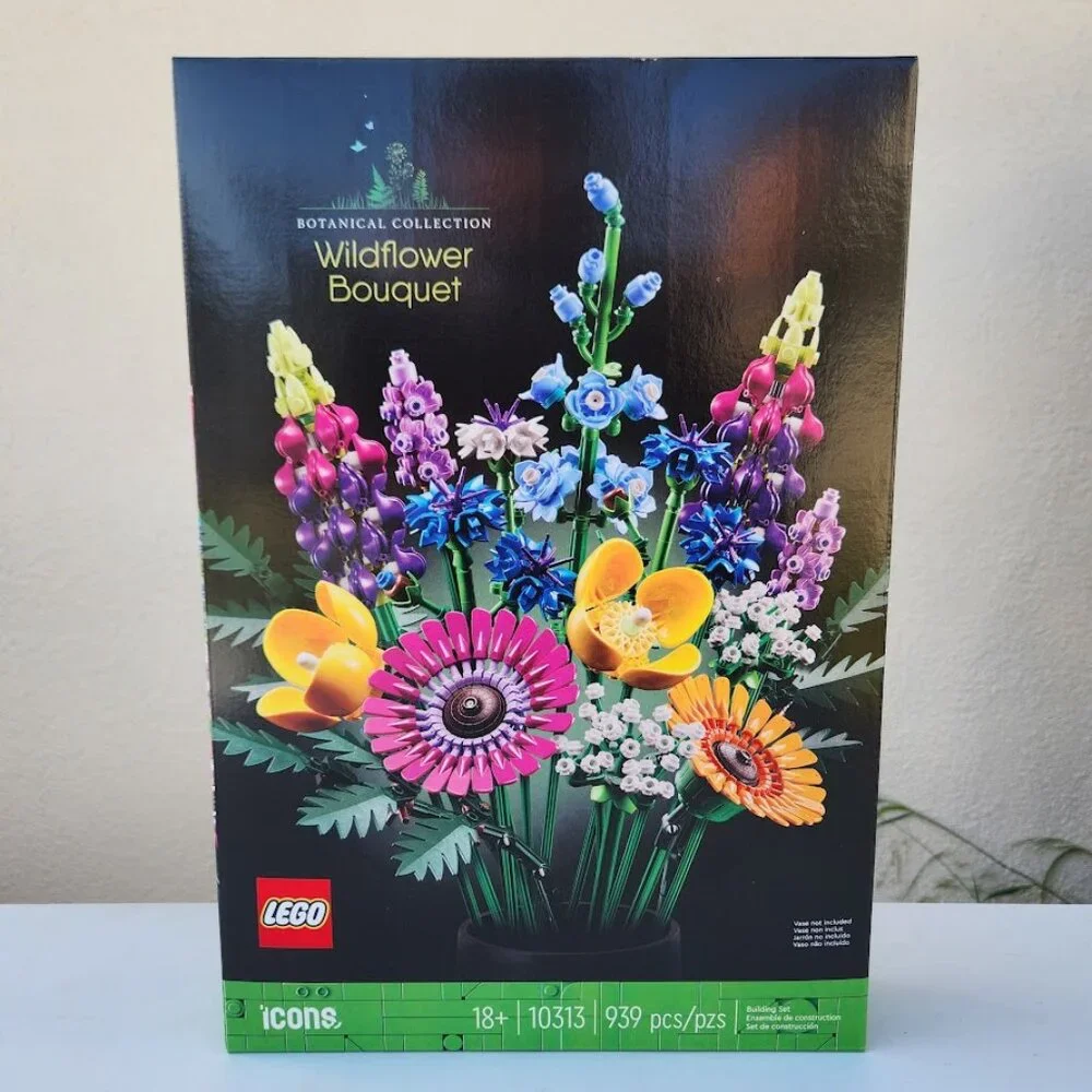 LEGO 10313 Botanicals Artificial Wildflower Bouquet Fake Flowers Building Set